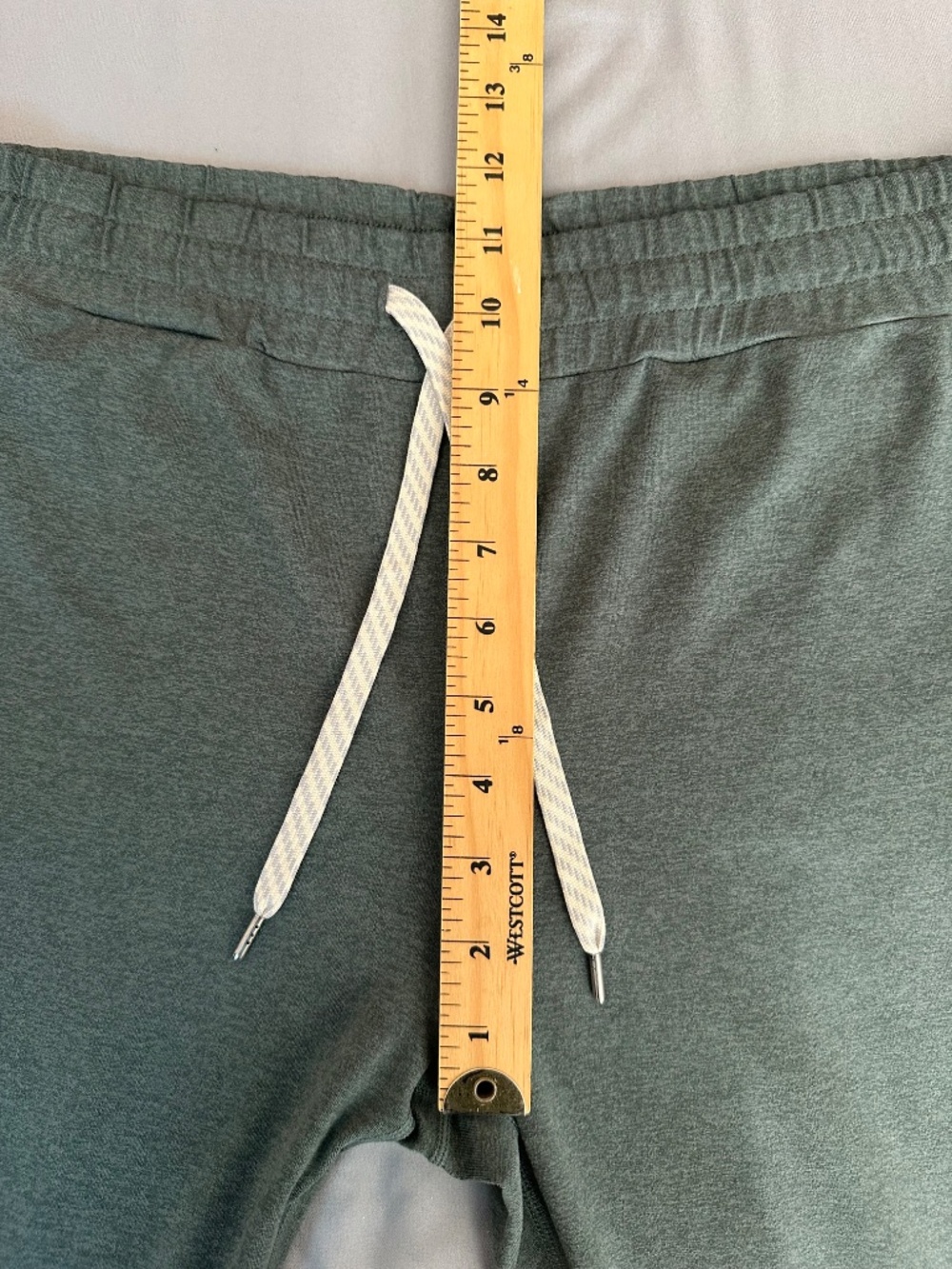 Vuori Womens Jogger The Rise The Shine Sz. M Medium Pull on Adjustable Logo Gym - Picture 10 of 13
